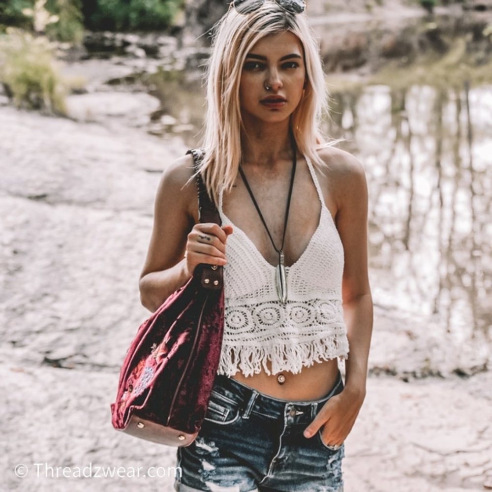 💢💢EMBROIDERED MAROON FABRIC BOHO BAG - Picture 4 of 4